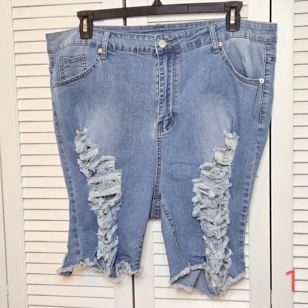 SHEIN Jeans SHORTS Shredded, DESTROYED, 4XL STRETCHY, 5 Pocket